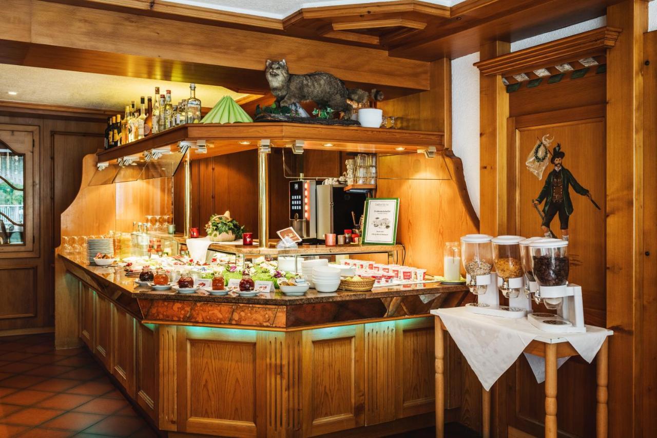 Landhotel Alte Aue アルテンアウ エクステリア 写真