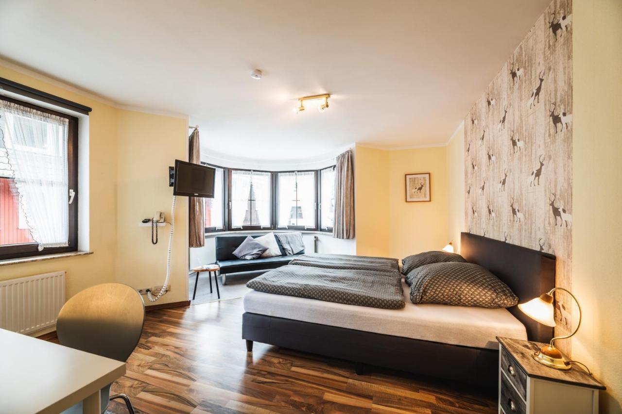 Landhotel Alte Aue アルテンアウ エクステリア 写真