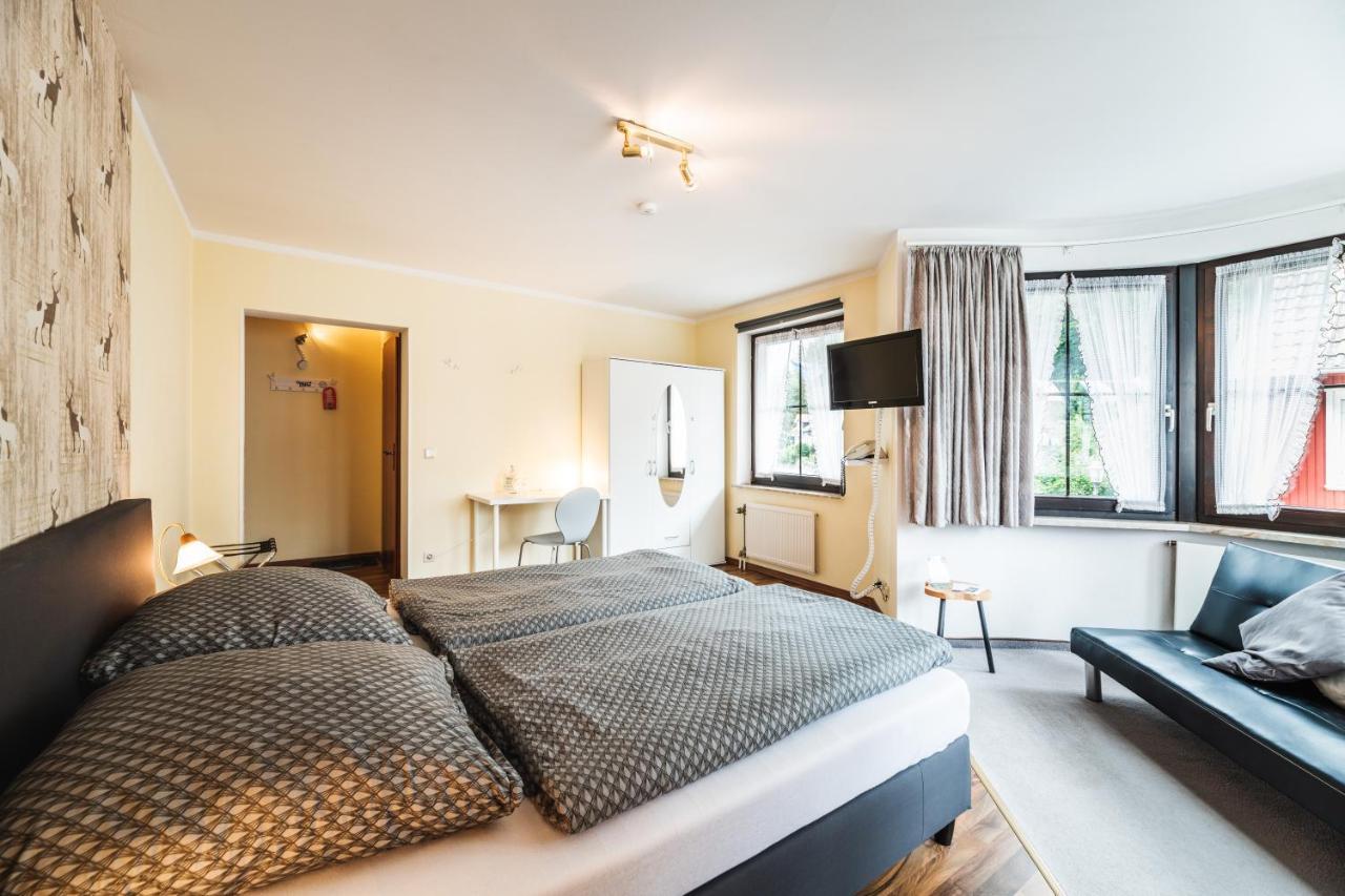 Landhotel Alte Aue アルテンアウ エクステリア 写真