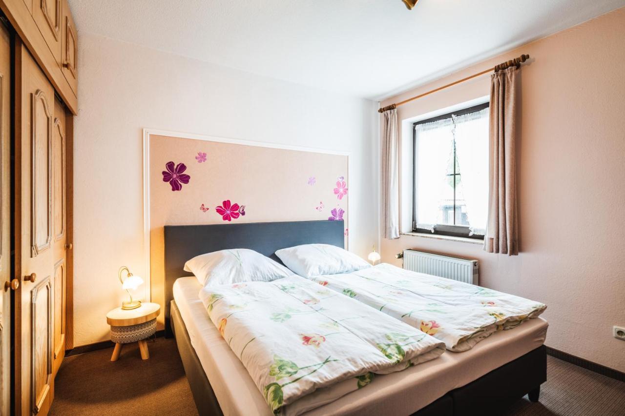 Landhotel Alte Aue アルテンアウ エクステリア 写真