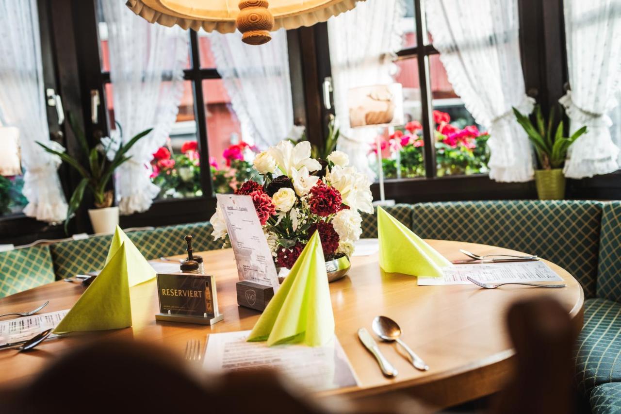 Landhotel Alte Aue アルテンアウ エクステリア 写真