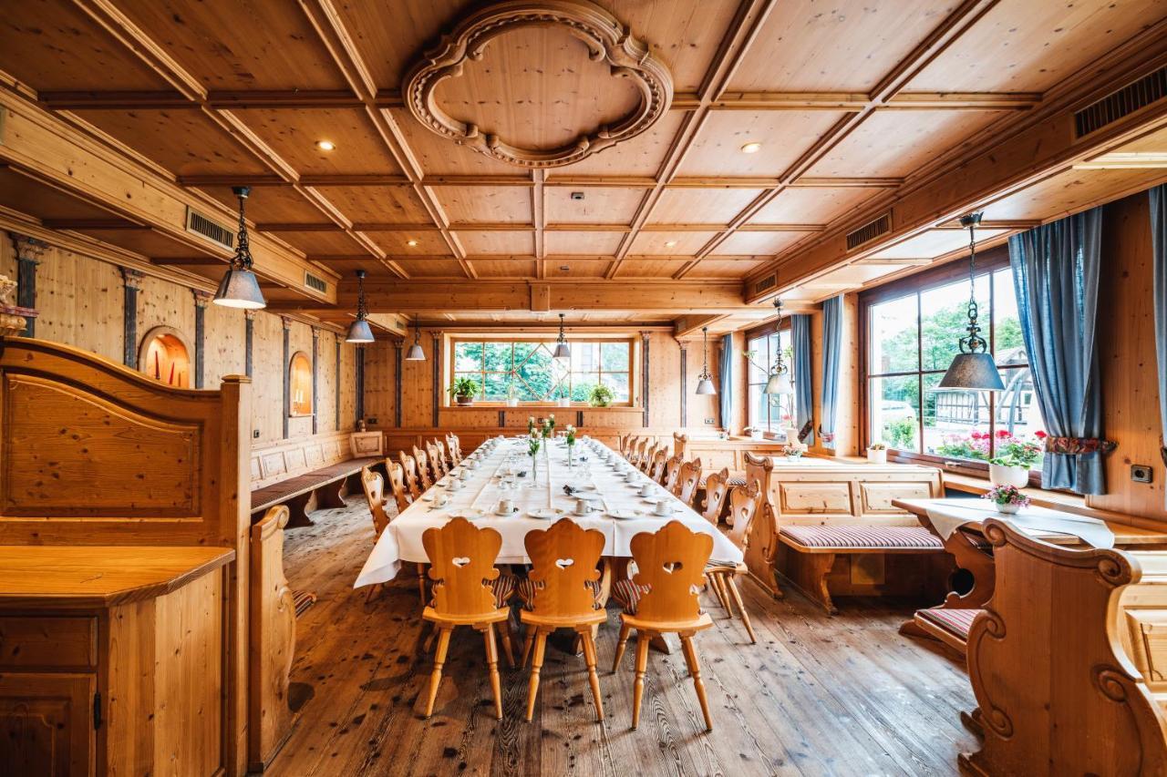 Landhotel Alte Aue アルテンアウ エクステリア 写真