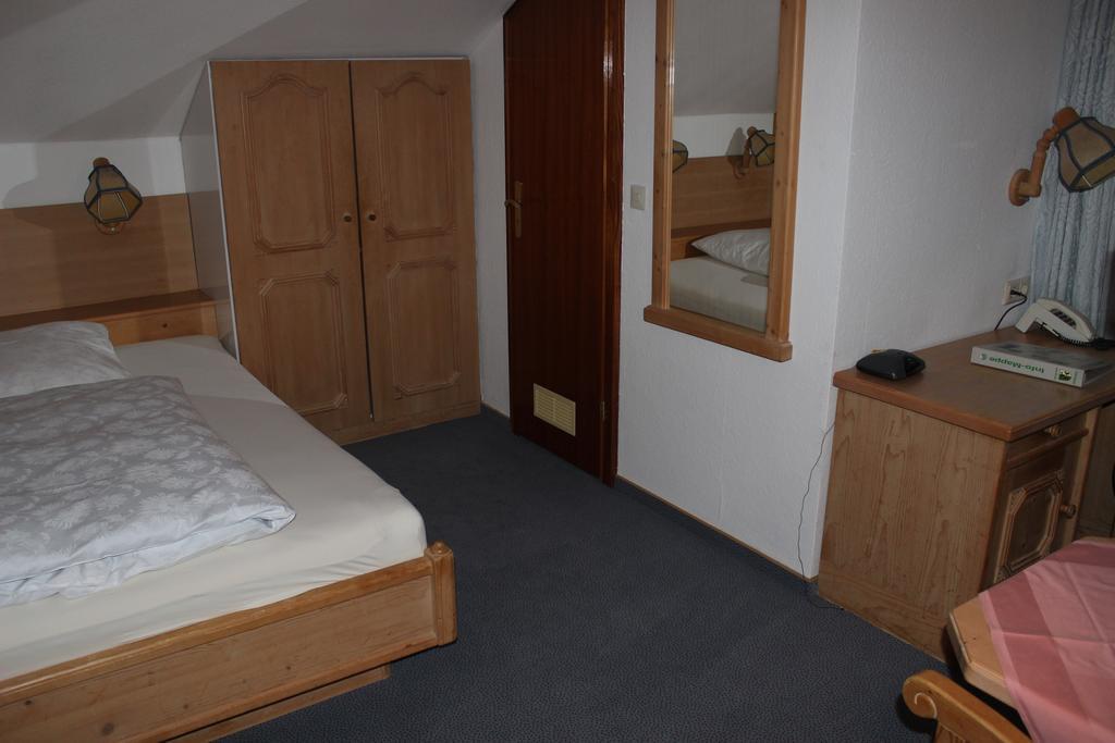 Landhotel Alte Aue アルテンアウ 部屋 写真