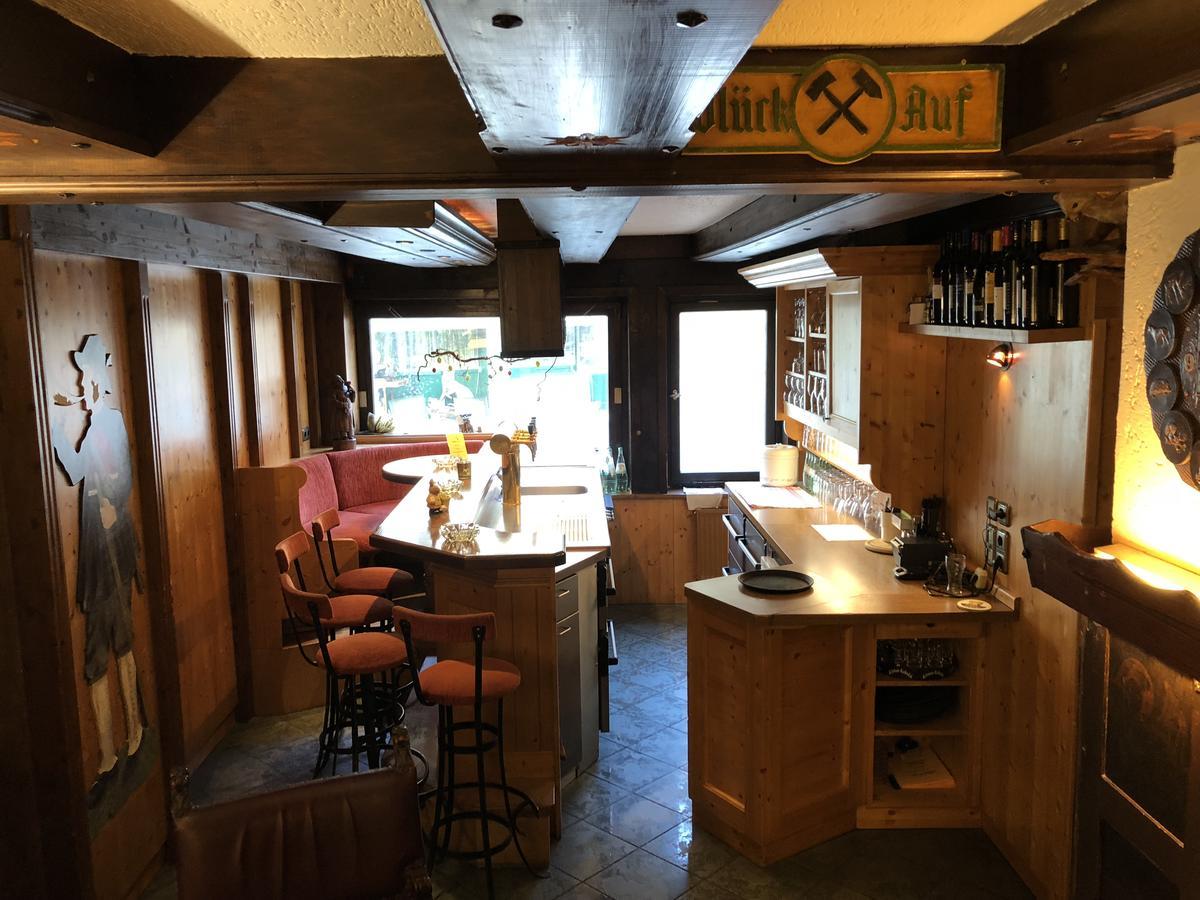 Landhotel Alte Aue アルテンアウ エクステリア 写真